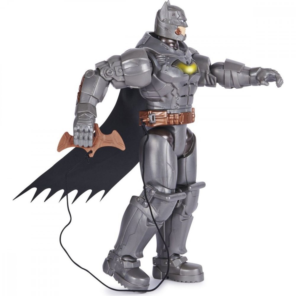 SPIN MASTER BATMAN S VYSTRELUJUCIM DOPLNKOM 30 CM https://www.andreashop.sk/files/kat_img/02.jpg_OID_CVBSI00101.jpg