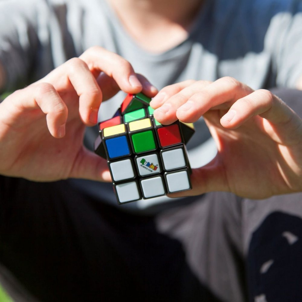 SPIN MASTER RUBIKOVA KOCKA SADA TRIO 3X3 + 2X2 + 3X3 https://www.andreashop.sk/files/kat_img/03.jpg_OID_FBFSI00101.jpg