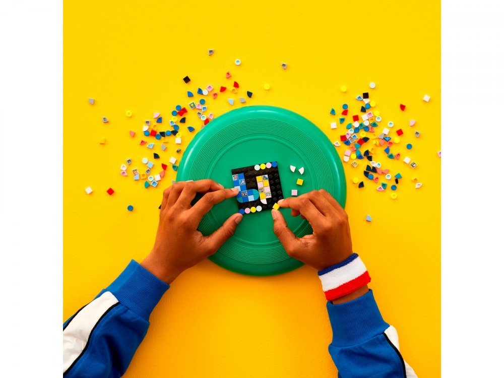 LEGO DOTS DOPLNKY DOTS – 7. SERIA – SPORT /41958/ https://www.andreashop.sk/files/kat_img/04.jpg_OID_XT1QI00101.jpg