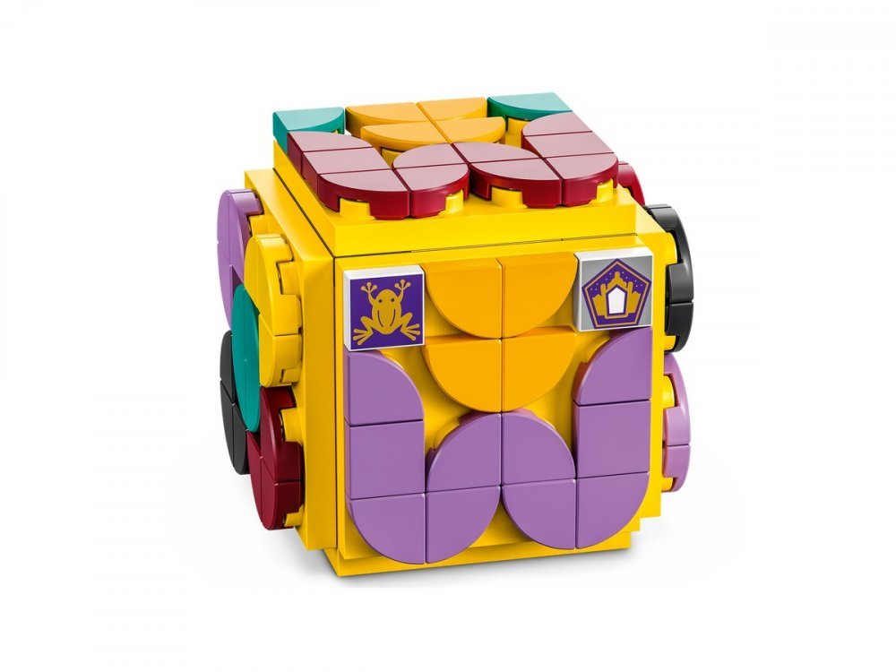LEGO DOTS DOPLNKY NA STOL - ROKFORT /41811/ https://www.andreashop.sk/files/kat_img/05.jpg_OID_7XJ1J00101.jpg