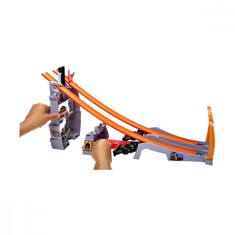 MATTEL HOT WHEELS RACERVERSE STAR WARS ZAVODNA DRAHA /25HPL32/ https://www.andreashop.sk/files/kat_img/05.jpg_OID_DYU6000901.jpg