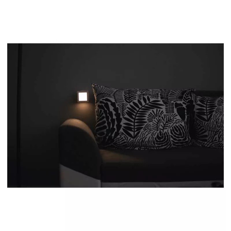 EMOS P3316 LED NOCNE SVETLO S FOTOSENZOROM DO ZASUVKY https://www.andreashop.sk/files/kat_img/07.jpg_OID_5KMOI00101.jpg