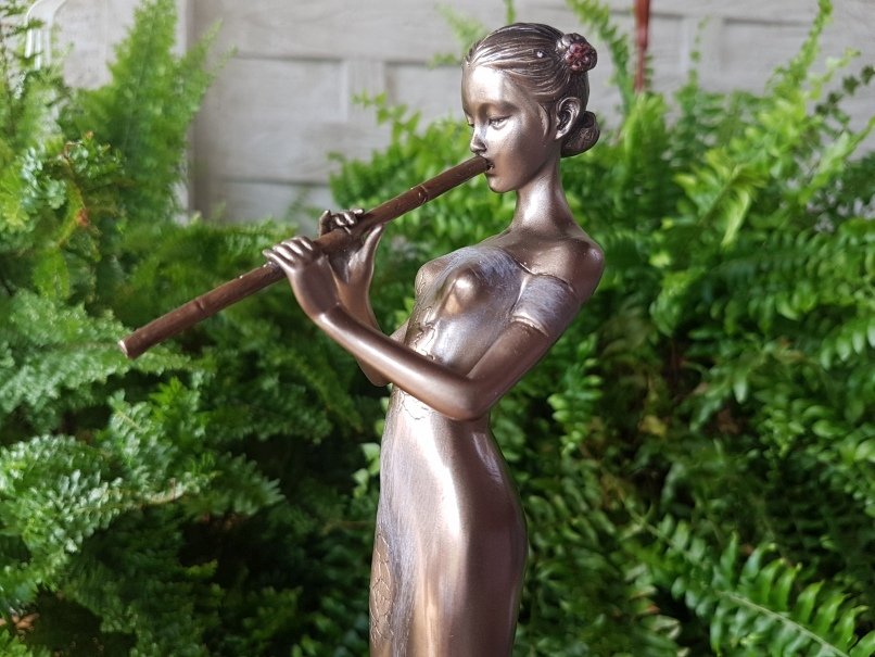 VERONESE ORIENTALNA ZENA S FLAUTOU https://www.andreashop.sk/files/kat_img/08.jpg_OID_CDX0J00101.jpg