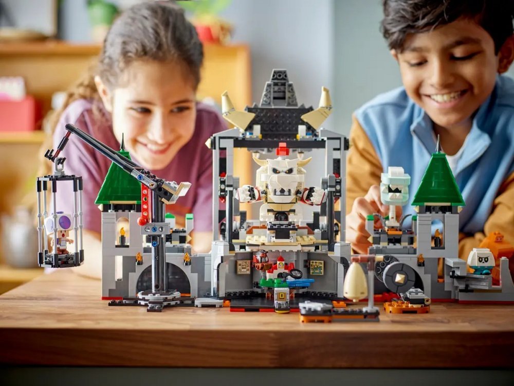 LEGO SUPER MARIO BITKA V DRY BOWSEROVOM HRADE – ROZSIRUJUCI SET /71423/ https://www.andreashop.sk/files/kat_img/08.jpg_OID_F874000901.jpg
