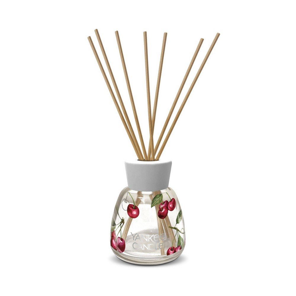 YANKEE CANDLE 1745716E SIGNATURE DIFUZER 100ML BLACK CHERRY https://www.andreashop.sk/files/kat_img/1.jpg_OID_~900000POZ.jpg