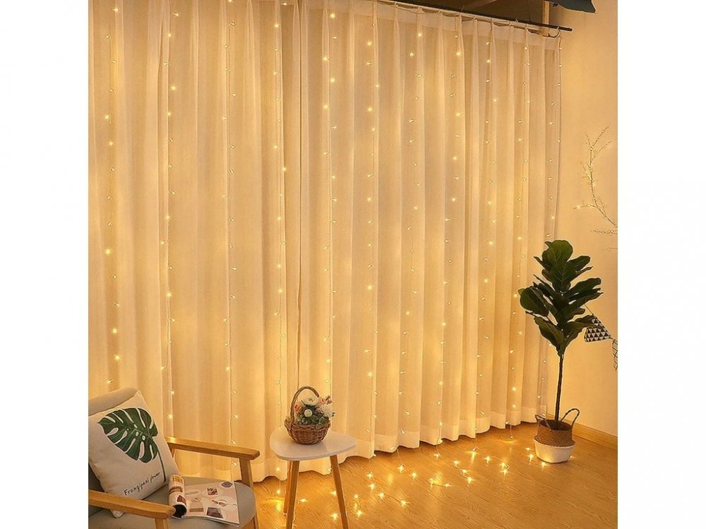 COLORWAY LED GIRLANDA/ VNUTORNE/300LED/DLZKA 3 X 3M/TEPLA BIELA/ AC 220V (CW-GW-300L33V) https://www.andreashop.sk/files/kat_img/13.jpg_OID_~900006AIU.jpg