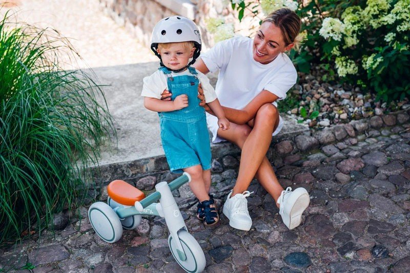 MOMI ODRAZADLO PRE DETI TEDI LIGHT BLUE https://www.andreashop.sk/files/kat_img/15.jpg_OID_K3U4J00101.jpg