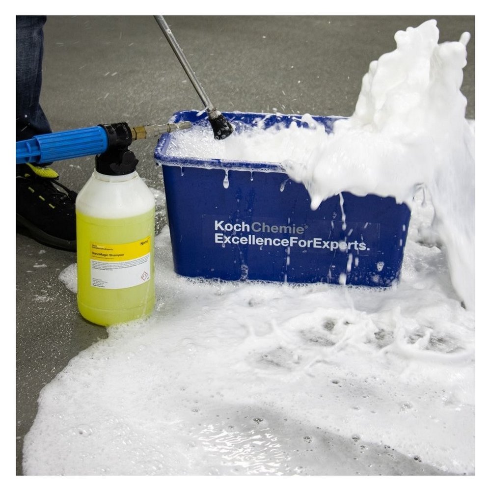 KOCH CHEMIE NANO MAGIC - SHAMPOO - NANO SAMPON S VOSKOM 0,75L https://www.andreashop.sk/files/kat_img/3.jpg_OID_NTMH000901.jpg