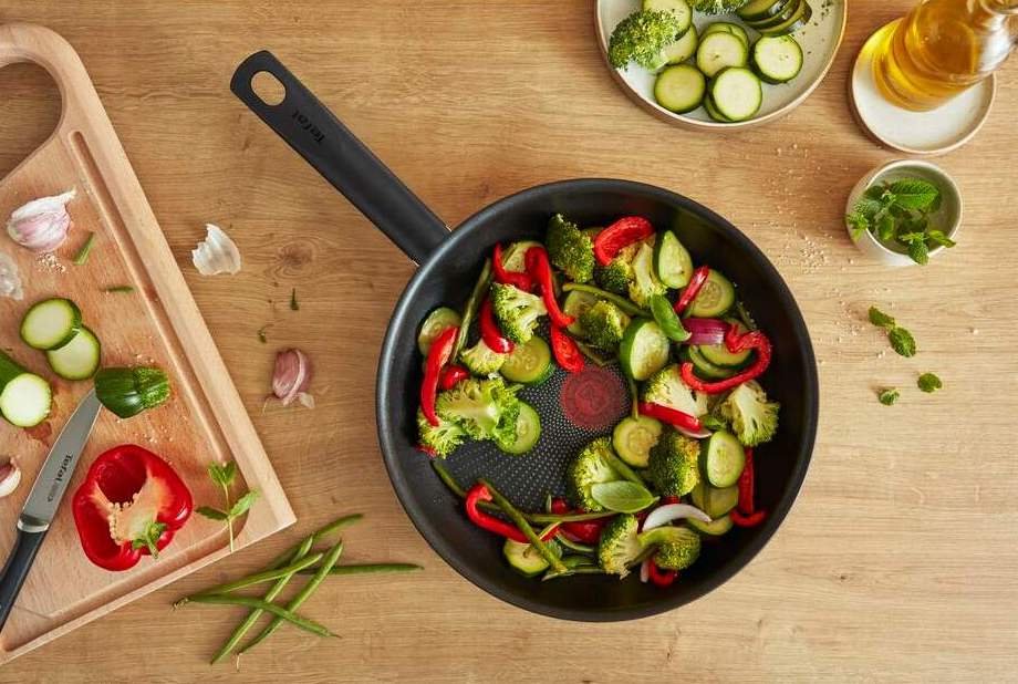 TEFAL G2710653, 28CM https://www.andreashop.sk/files/kat_img/4.jpg_OID_MI86000901.jpg