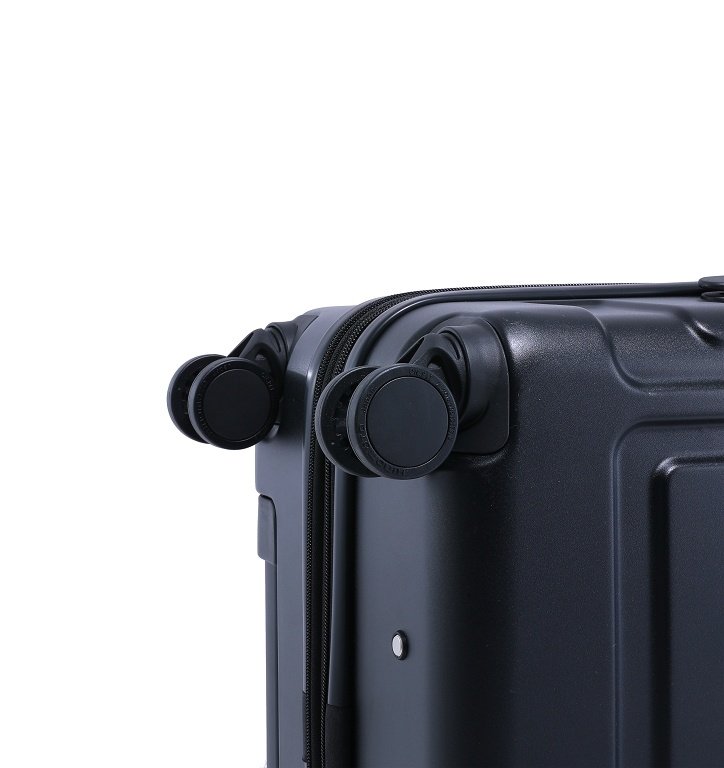 CAT CESTOVNY KUFOR STEALTH 24" - CIERNY, 83797-01 https://www.andreashop.sk/files/kat_img/4.jpg_OID_~90000ABKU.jpg