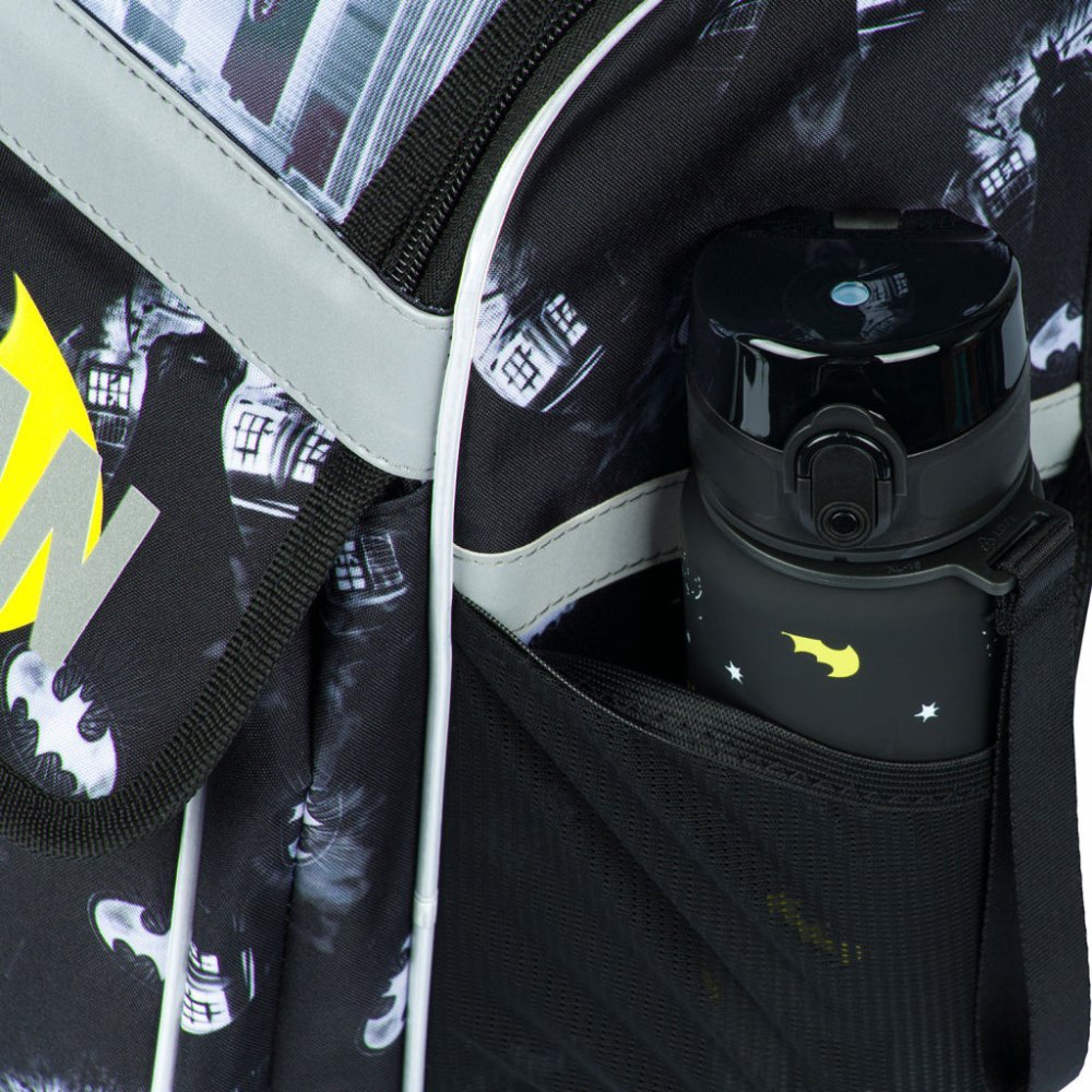 BAAGL SKOLSKA AKTOVKA ZIPPY BATMAN DARK CITY https://www.andreashop.sk/files/kat_img/6.jpg_OID_JCV2000901.jpg