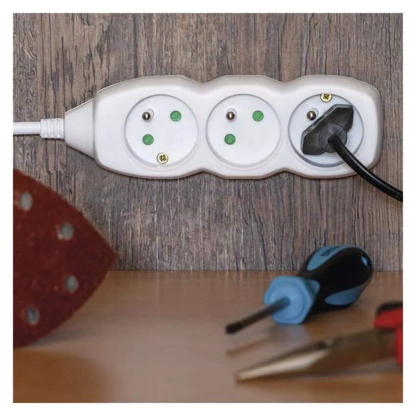 EMOS P0311 PREDLZOVACI KABEL 1,5 M/3 ZASUVKY/BIELY/PVC/1 MM2 https://www.andreashop.sk/files/kat_img/6.jpg_OID_~900007BS0.jpg
