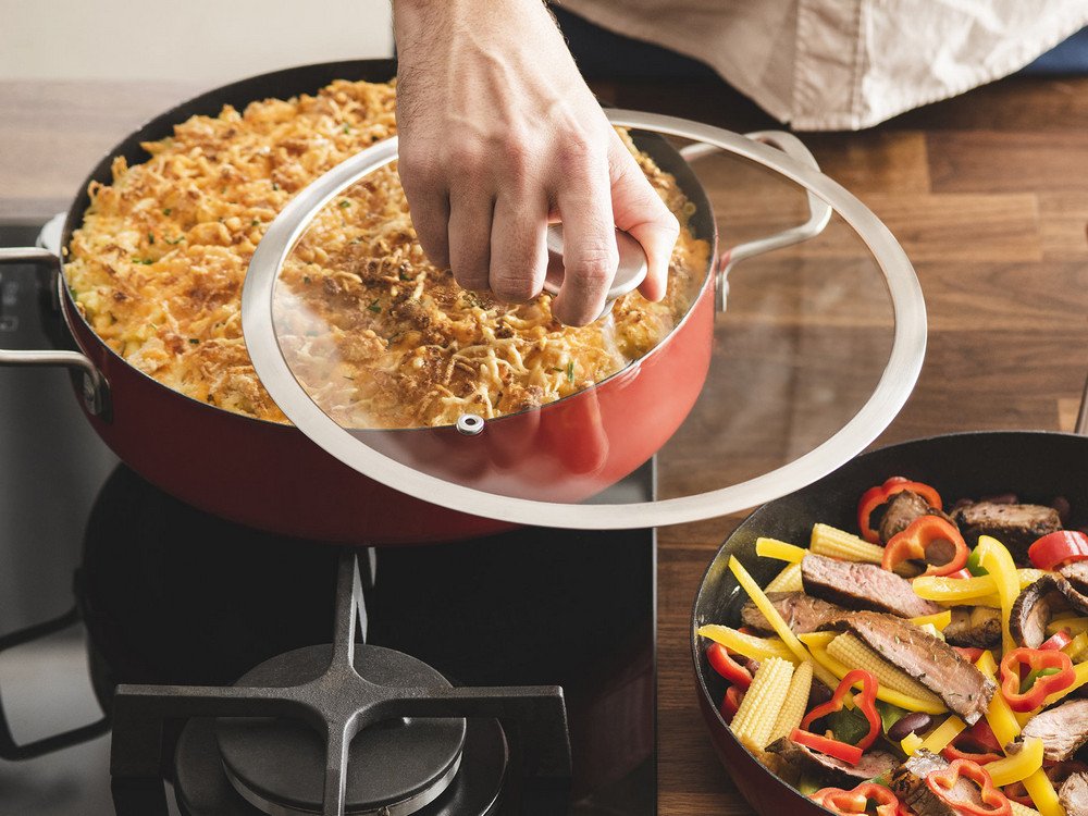 DELIMANO TITANIUM LEGEND GLASS LID 20CM https://www.andreashop.sk/files/kat_img/9.jpg_OID_50OQI00101.jpg