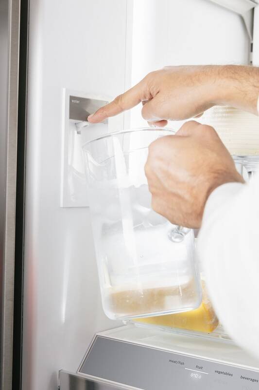 BOSCH KFF96PIEP https://www.andreashop.sk/files/kat_img/9.jpg_OID_KKQUI00101.jpg