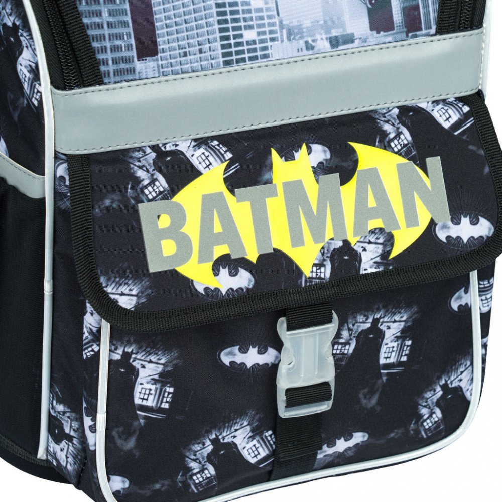 BAAGL SKOLSKA AKTOVKA ZIPPY BATMAN DARK CITY https://www.andreashop.sk/files/kat_img/9.jpg_OID_MCV2000901.jpg