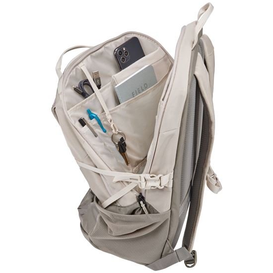 THULE ENROUTE BATOH 26L TEBP4316 - PELICAN/VETIVER https://www.andreashop.sk/files/kat_img/9.jpg_OID_VBR4000901.jpg